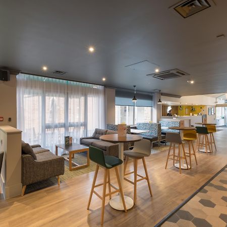 Holiday Inn Swindon By Ihg Eksteriør bilde