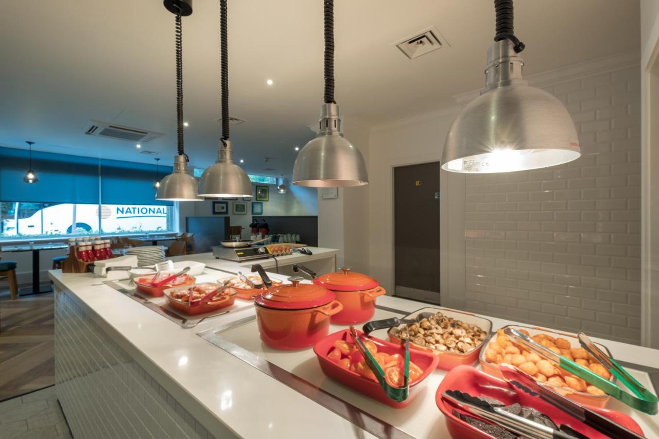 Holiday Inn Swindon By Ihg Eksteriør bilde