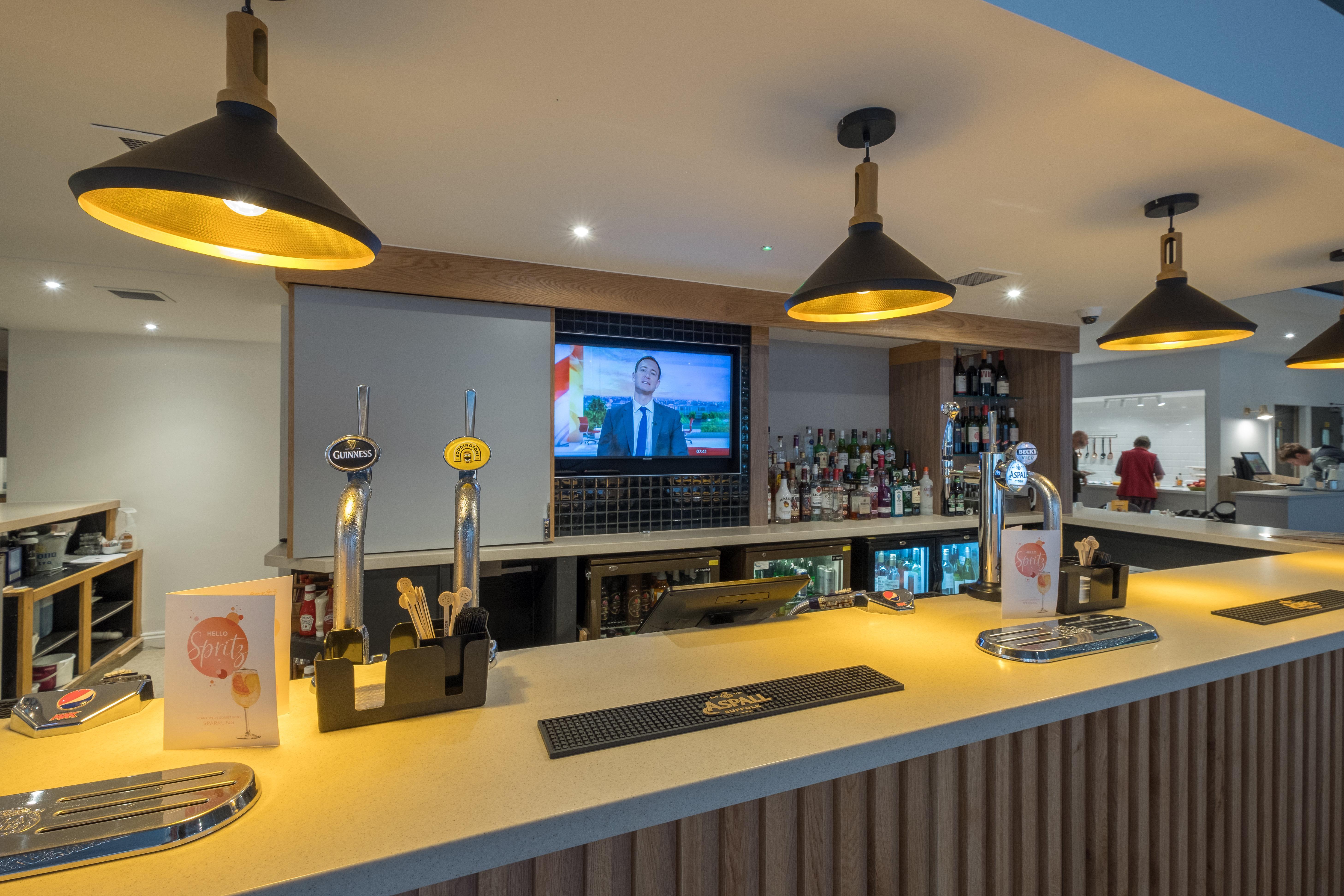 Holiday Inn Swindon By Ihg Eksteriør bilde