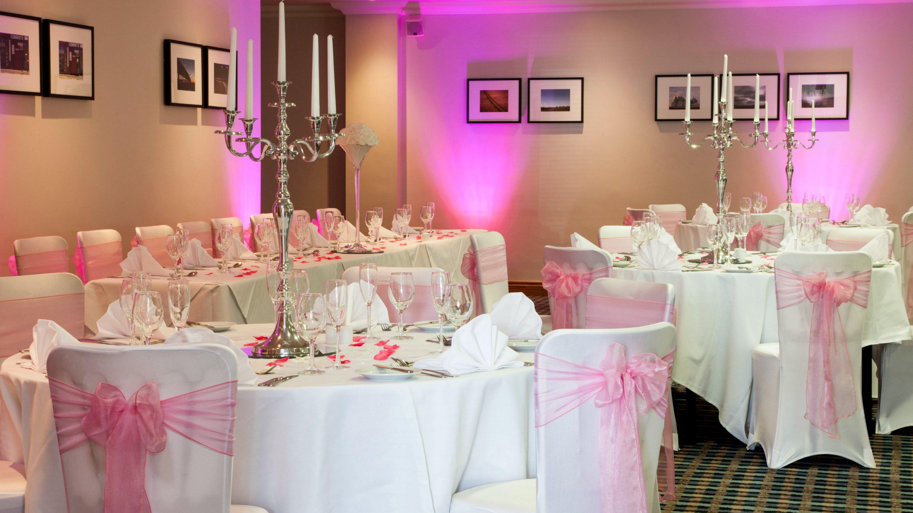 Holiday Inn Swindon By Ihg Eksteriør bilde