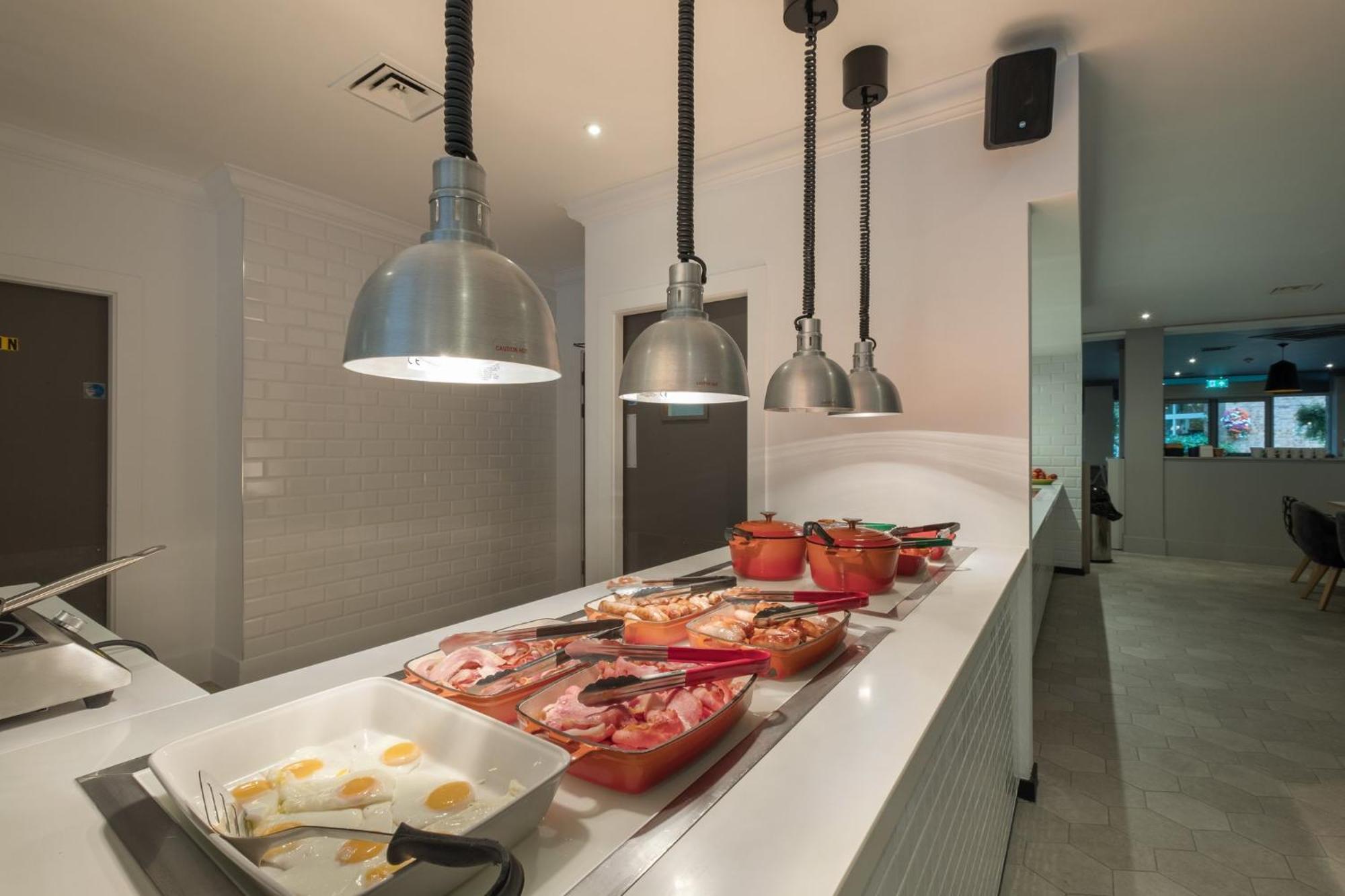 Holiday Inn Swindon By Ihg Eksteriør bilde