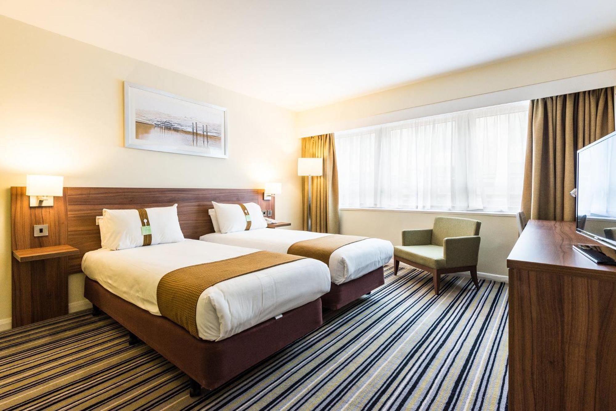 Holiday Inn Swindon By Ihg Eksteriør bilde